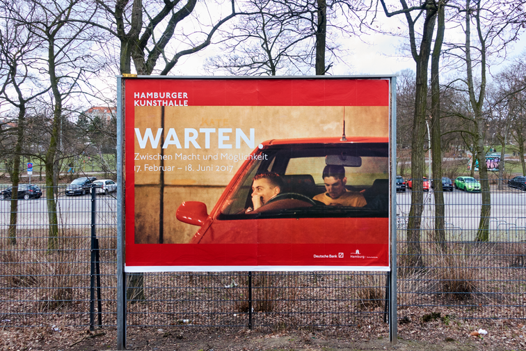 Warten auf die Kunsthalle Hamburg -- Plakat am Bhf. Sternschanze
