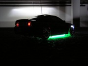 XMODS Mustang GT mit Beleuchtung in der Tiefgarage