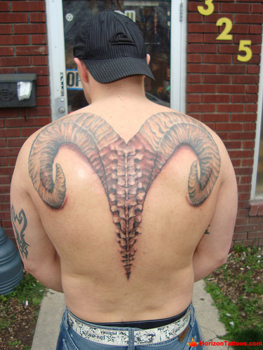 Nice big Aries ram tattoo on back at http://www.horizontattoos.com/ Nice big Aries ram tattoo on back at http://www.horizontattoos.com/