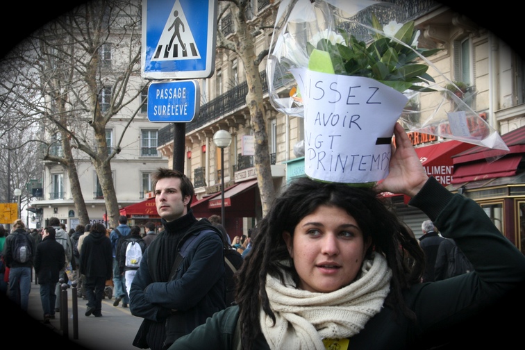 Dans la foule