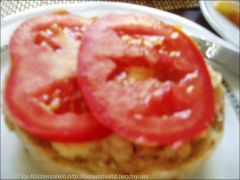Paradeisersemmel mit steirischen Tomaten 
