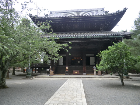 Hall in Chion-in