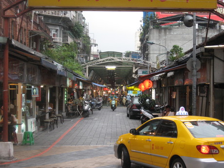 The entrance to a market near Longshan Temple