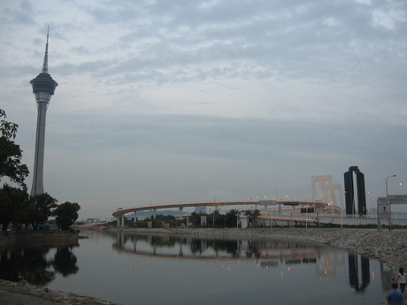 Roads, Macau Tower (left), and the Gate of Understanding (right)