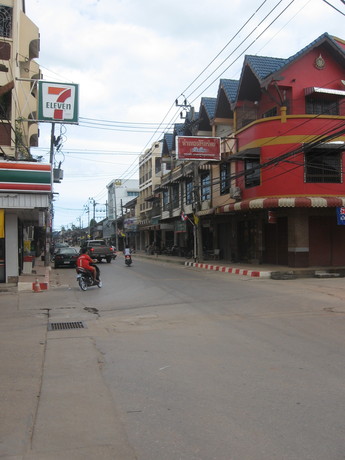 A street in Chaiya