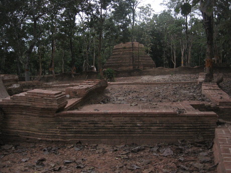Ruins in the forest at Wat Umong